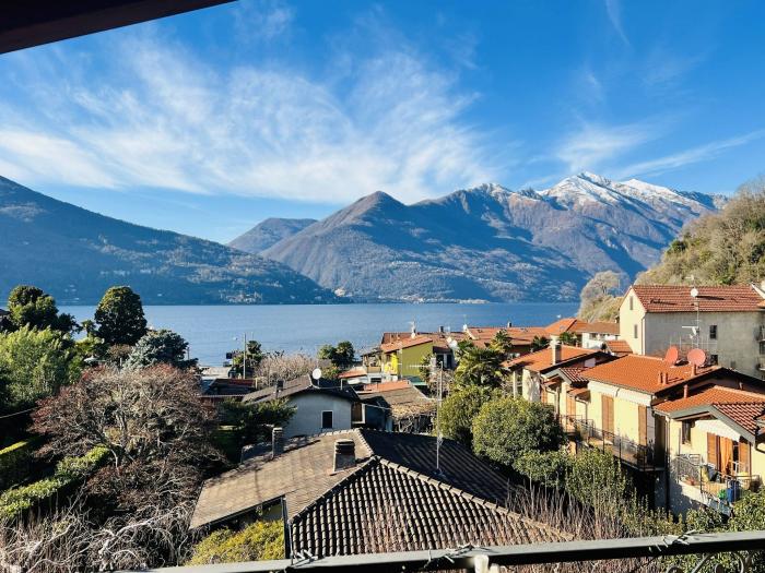 Faszinierendes Zusammenspiel aus See- und Bergkulisse