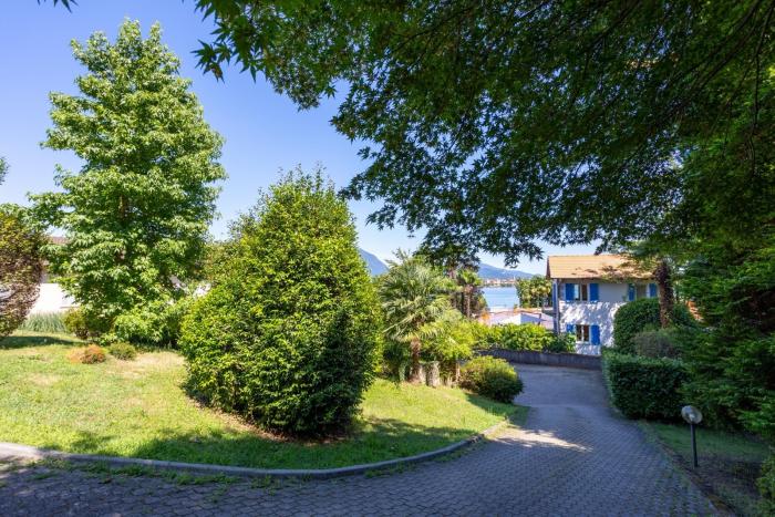 Abgeschlossenes Gemeinschaftsgrundstück mit Seesicht