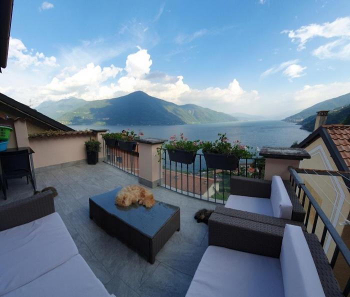 Ca. 25 m² großer Sonnenbalkon mit Panoramasicht