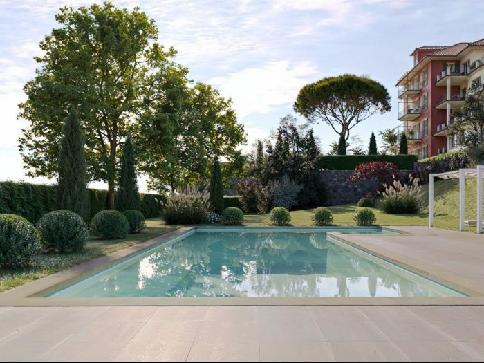 Großer Gemeinschaftspool