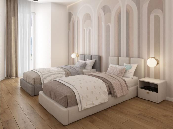 Schlafzimmer mit hochwertigem Parkettboden und Klimaanlage