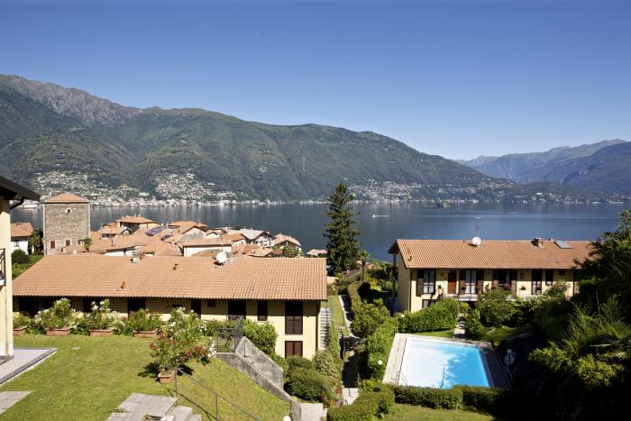 1-Zimmer-Wohnung „Design“ mit ca. 40 m² Wohnfläche zuzüglich Terrasse und Balkon. Traumseesicht.