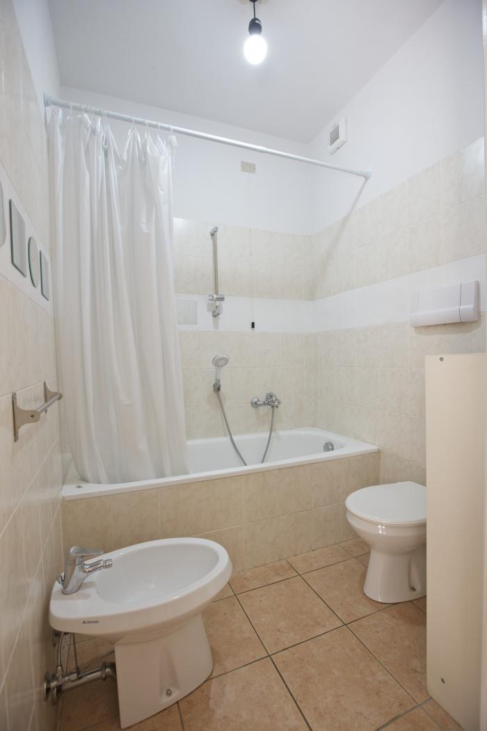 1-Zimmer-Wohnung „Design“ mit ca. 40 m² Wohnfläche zuzüglich Terrasse und Balkon. Traumseesicht.