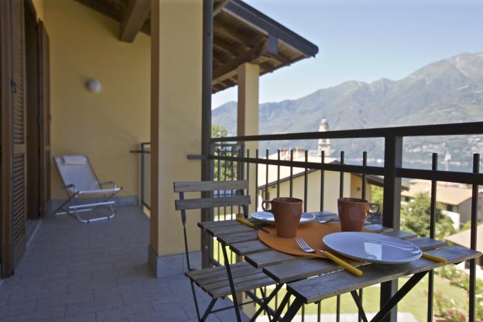 1-Zimmer-Wohnung „Fantasia“ mit ca. 40 m² Wohnfläche und zwei Balkonen mit Traumseesicht.