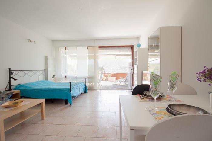 Studio mit großem Balkon und Traumseesicht für € 170.000