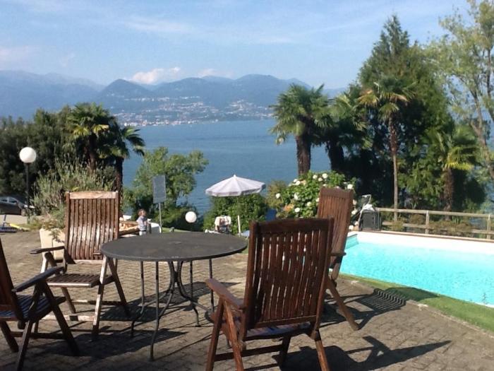 Residenza Verde Lago mit Pool und einem 3.800 m² großem Grundstück