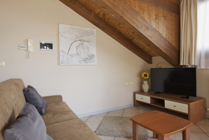 3-Zimmer-Mansardenwohnung Nr. 16 im 3. OG mit ca. 66 m² Wohnfläche