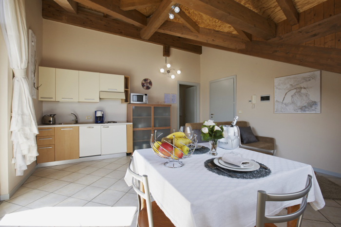 3-Zimmer-Mansardenwohnung Nr. 16 im 3. OG mit ca. 66 m² Wohnfläche