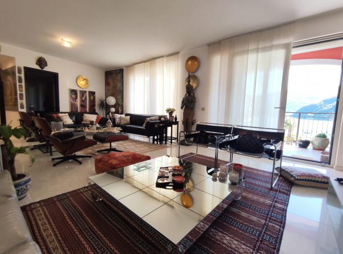 Elegante 2- bzw. 3-Zimmer-Wohnung mit 2 Bädern und Traumseesicht