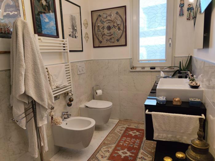 Elegante 2- bzw. 3-Zimmer-Wohnung mit 2 Bädern und Traumseesicht